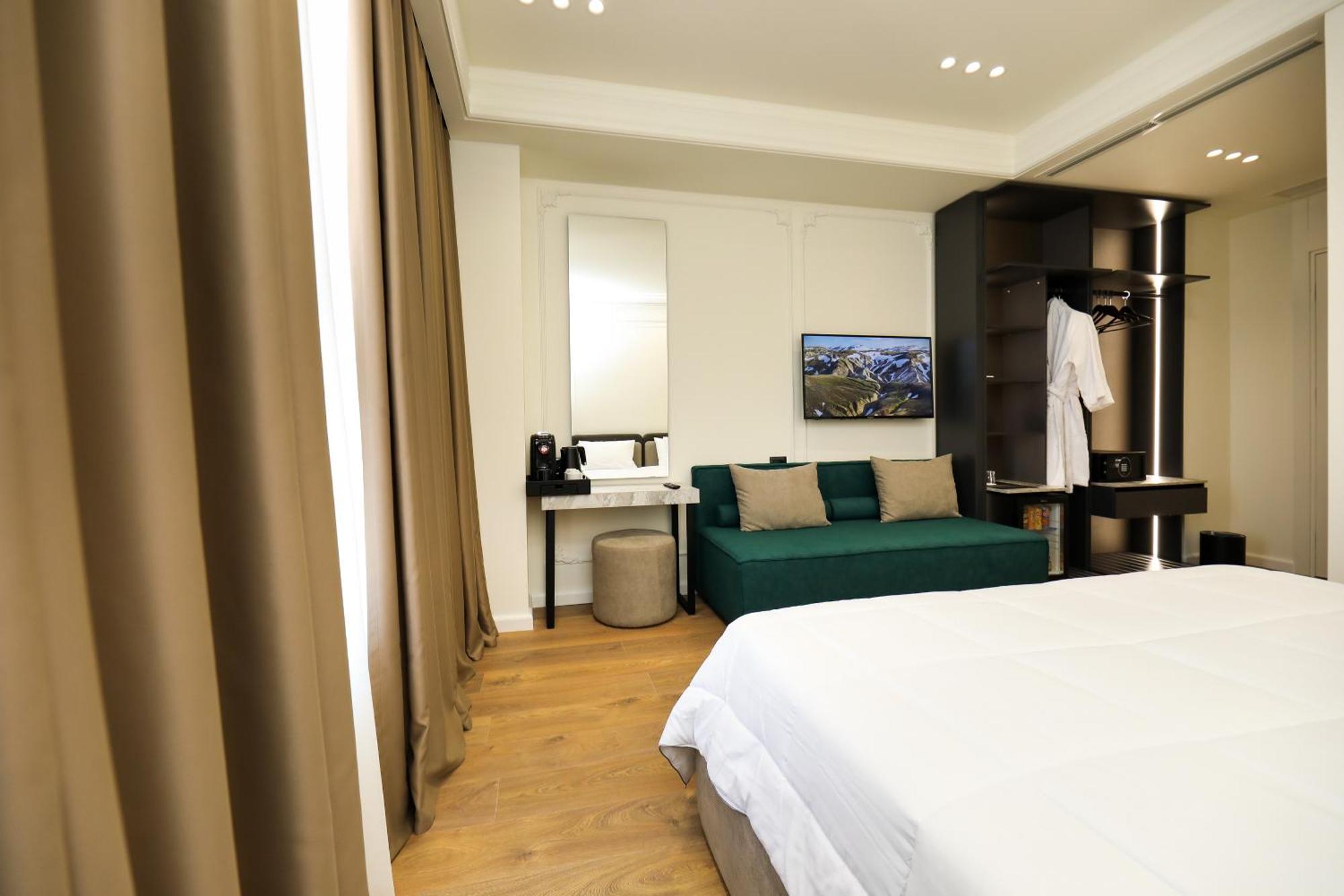 Hotel Adore Vlorë 外观 照片